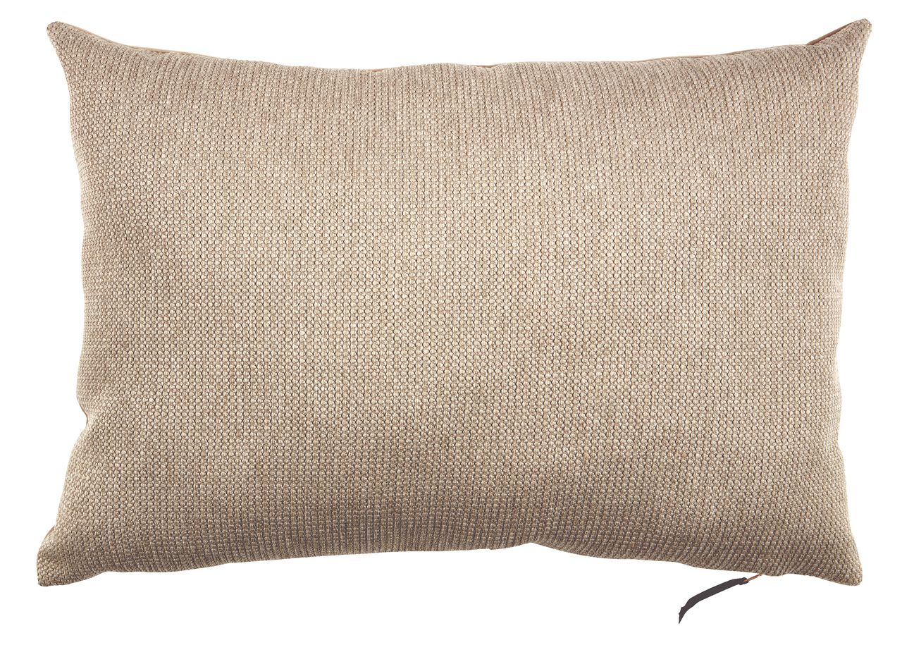 Cushion LILJE velour 35x50 beige JYSK