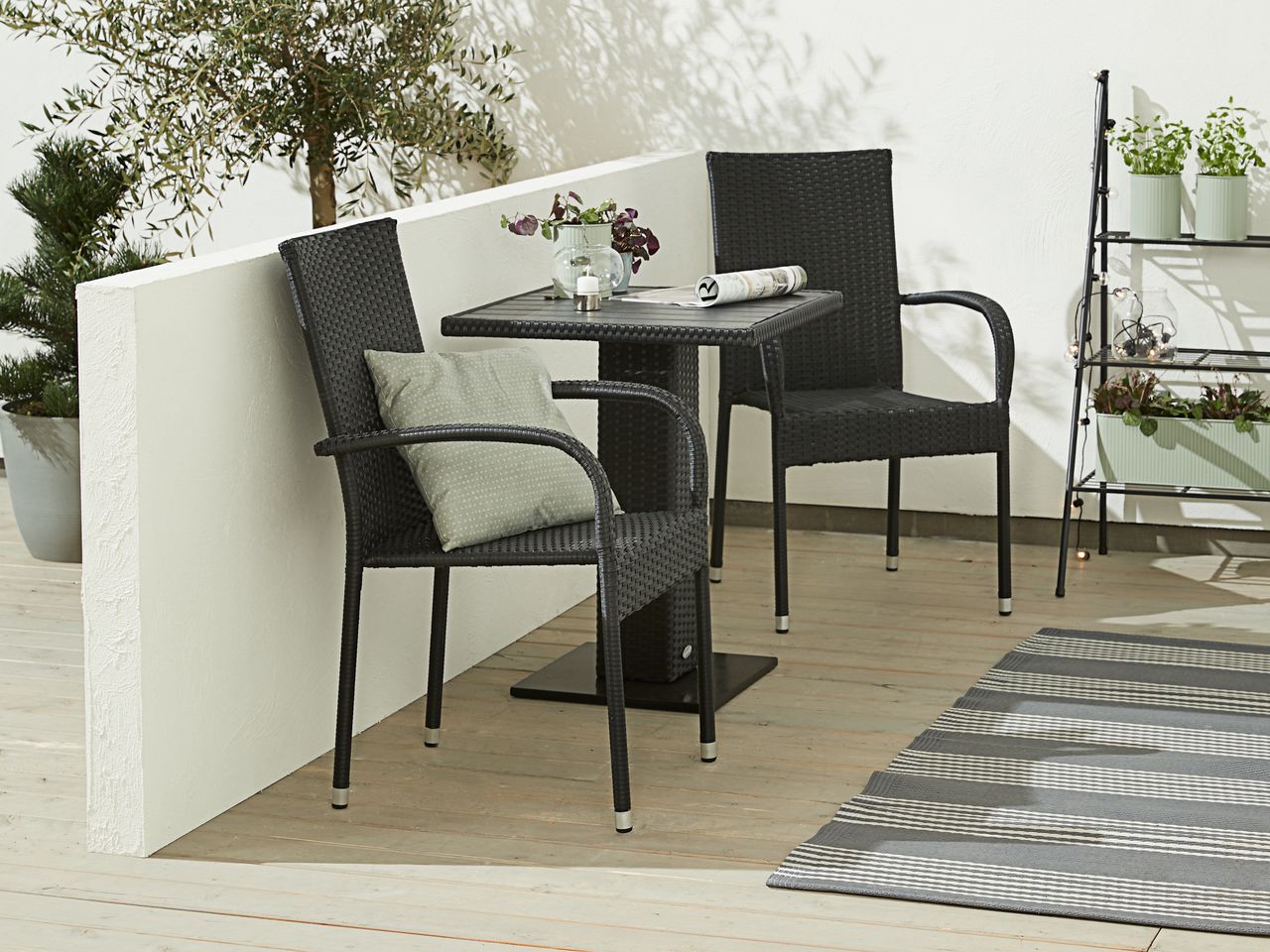 THY L60 table black + 2 GUDHJEM chair black JYSK