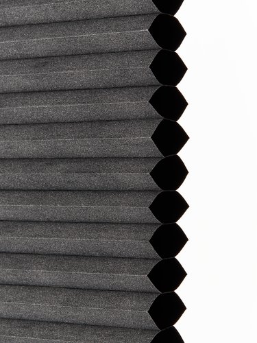 Plisségardin mörkläggande FUR 80x130 grå honeycomb