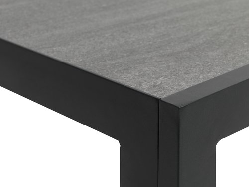 MAMRELUND P195 pöytä harmaa + 4 SKIVE tuoli musta