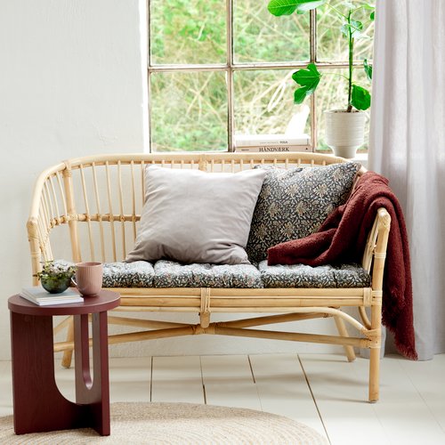 Jysk rattan outlet sofa