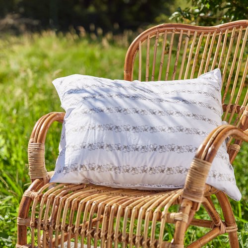 Fibre pillow 50x70/75x3 TRONFJELLET JYSK