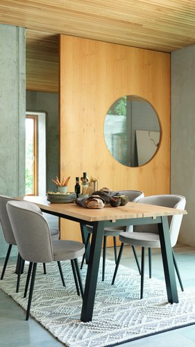 Table SKOVLUNDE 90x160 chêne naturel/noir