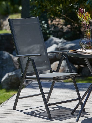 Állítható kerti szék MELLBY fekete