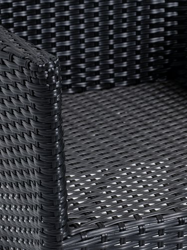 Stohovateľná stolička AIDT čierna