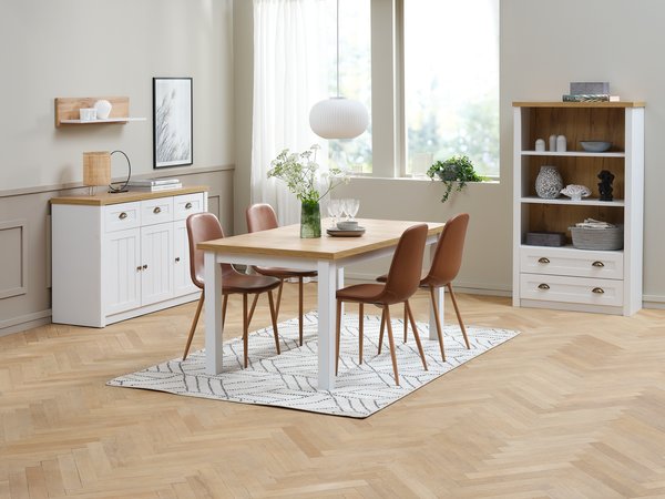 Table MARKSKEL L150/193 + 4 chaises JONSTRUP cognac/chêne