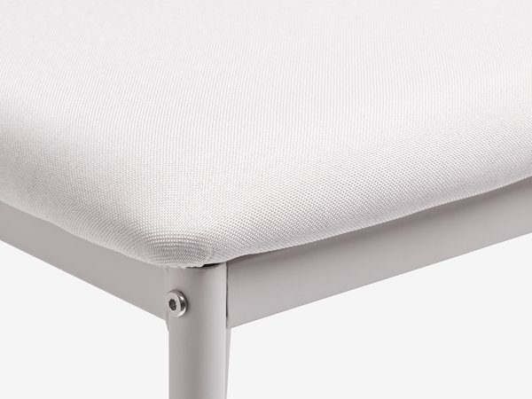 Кухненски стол TRUSTRUP текстил цвят пясък/бяло