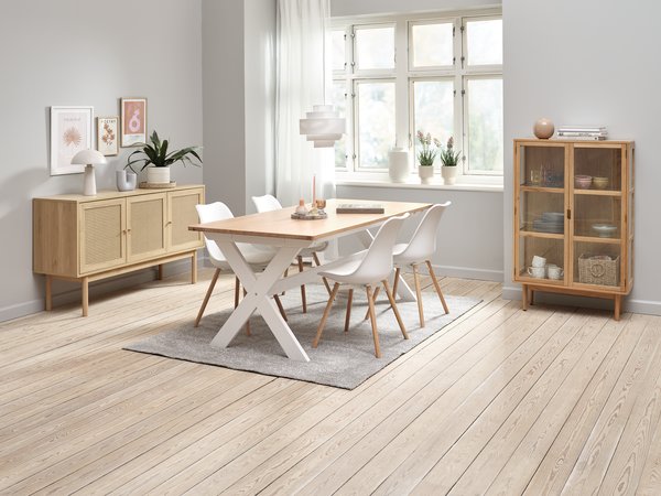VISLINGE D190 sto natur + 4 KASTRUP stolice bela