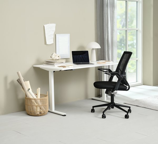 Desk chair ASPERUP black mesh