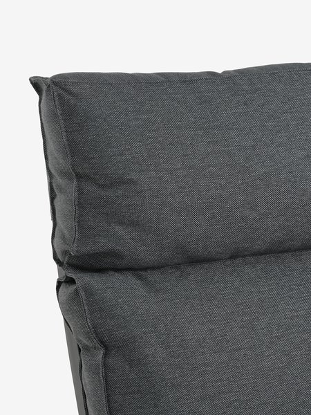 Garden lounge chair VONGE black