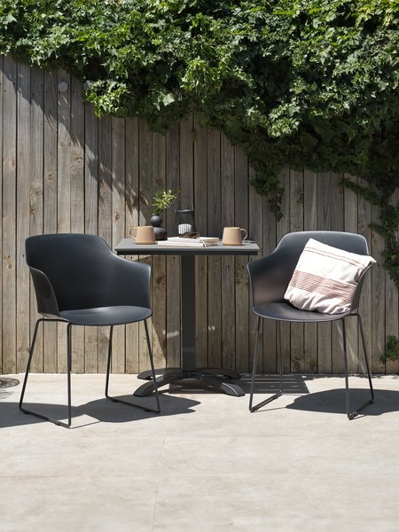 HOBRO L70 table grey + 2 SANDVED chair black