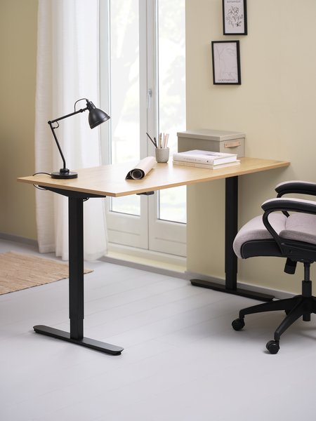 Height adjustable desk SVANEKE 70x140 oak colour/back