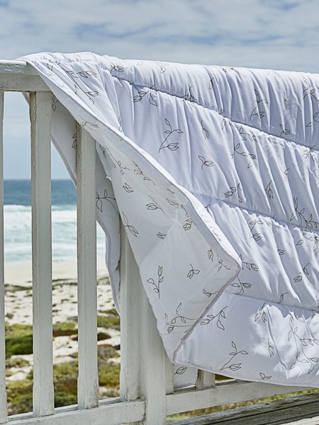 Synthetisch dekbed 200x220 FONDSBU zomer