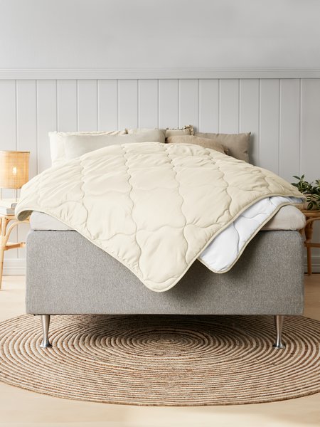 Couette synthétique 200x220 STETINDEN frais