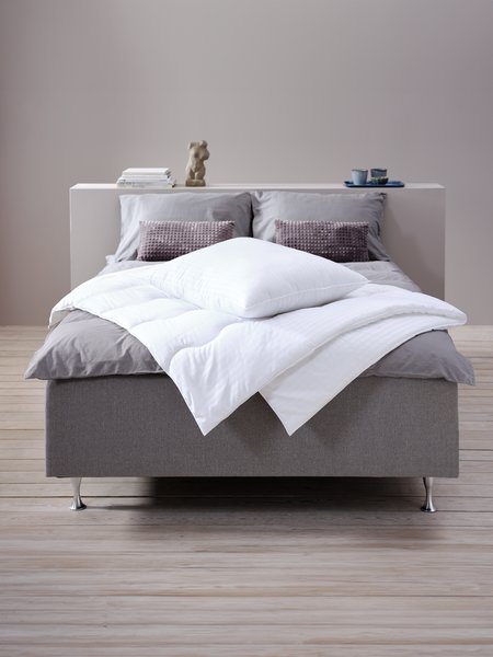 Synthetisch dekbed 135x200 KVITEKOLL warm
