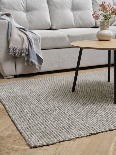 Vloerkleed LUCERNE 140x200 grijs