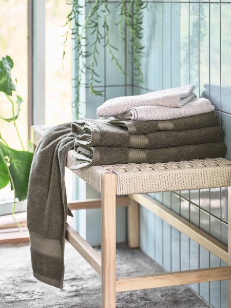 Guest towel KARLSTAD 40x60 olive KRONBORG