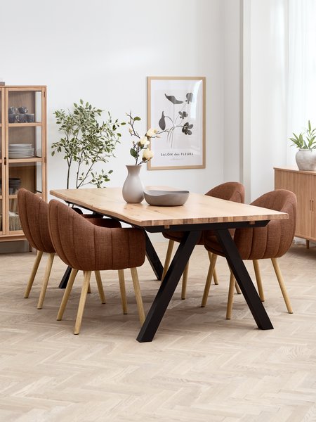 Mesa SANDBY L210 roble natural + 4 INGERSLEV terracota