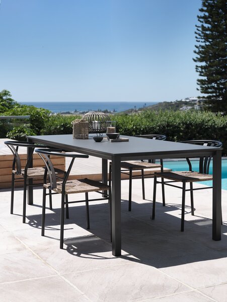 Table LANGET L207 + 4 chaises de jardin TAGMARK noir