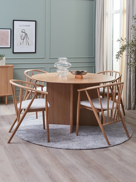 Table VESTERBORG Ø130 chêne + 4 chaises ARNBORG chêne