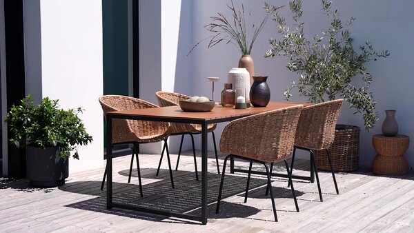 Table DAGSVAD L190 + 4 chaises de jardin TUERNE naturel