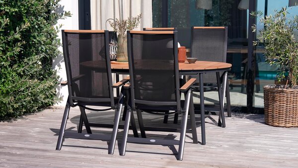 Table TAGEHOLM L118/168 naturel + 4 chaises BREDSTEN noir