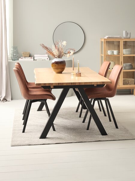 SANDBY L210 table chêne naturel + 4 HYGUM chaises cognac