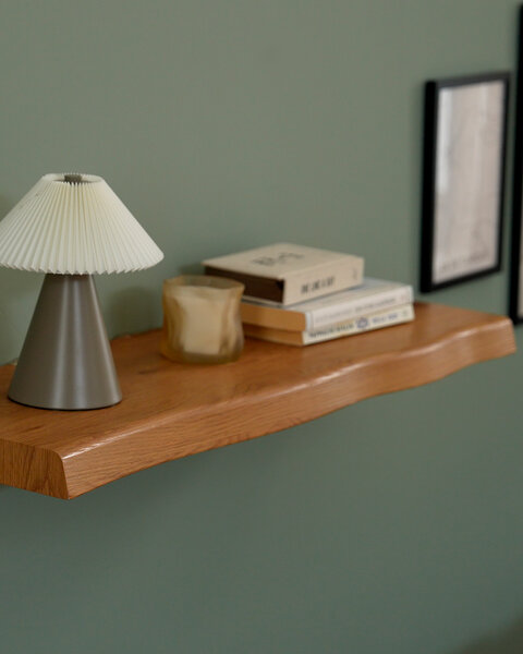 Svævehylde TERP 80x24 naturlig kant natur egefarve