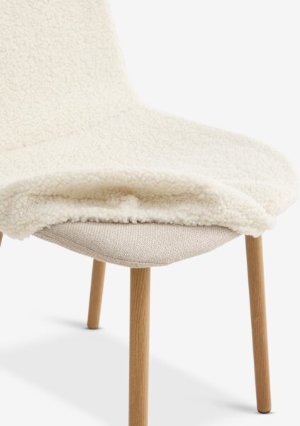 Sedia JONSTRUP tessuto teddy color avorio/color rovere