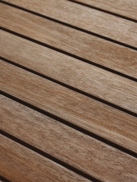 UVDAL D223 trdi les + 4 GAMMELBY siva