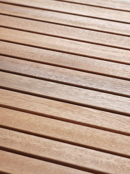 VRAADAL D62 stol tvrdo drvo + 2 HEMSEDAL stolice crna