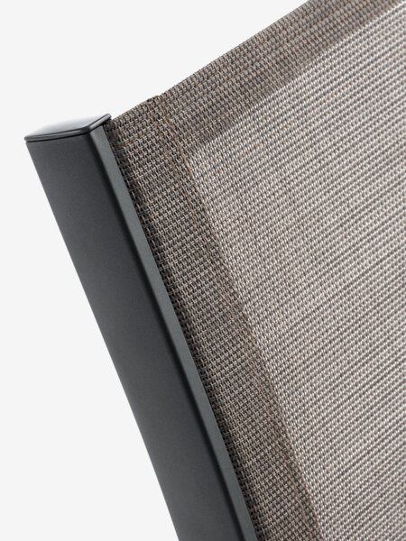 LARVIK Ø120 stol + 4 SIRDAL složive stolice siva