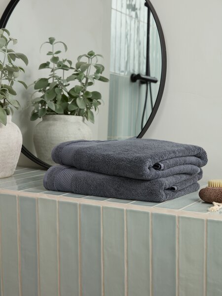 Drap de douche NORA 70x140 bleu foncé KRONBORG