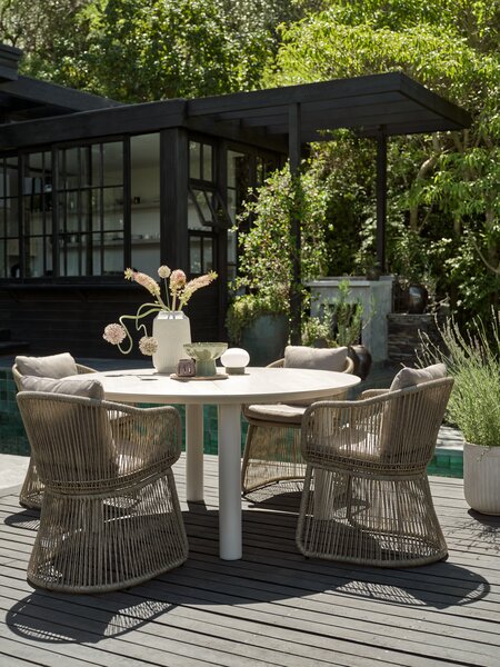 SURNADAL Ø150 sto bež + 4 STORDALEN stolice natur