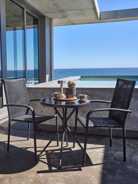 Silla apilable FUGLEBJERG negro