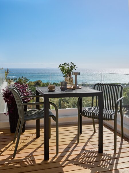 Zahradní stůl JERSORE Š70xD70 černá