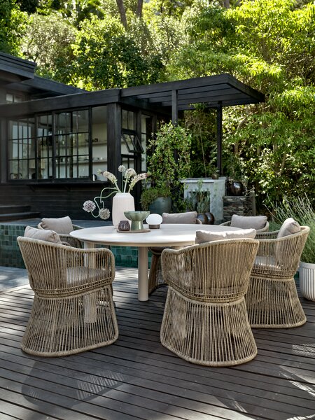 SURNADAL Ø150 sto bež + 4 STORDALEN stolice natur