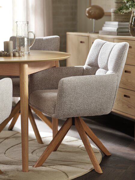 Spisestol VEMMETOFTE svingfot beige stoff/natur eik