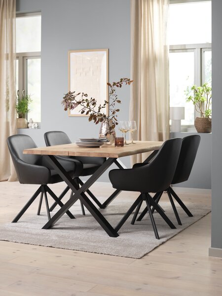 ROSLEV L160 bord natur eik + 4 ROSTRUP stol svart
